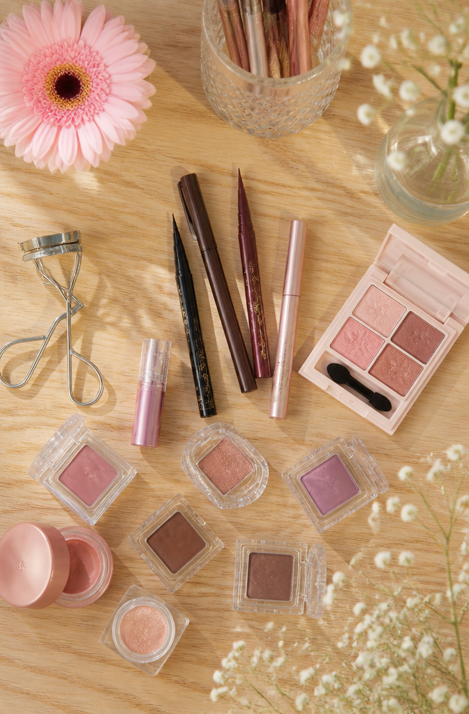 Japanese beauty products, including liquid liner and shadow palettes.